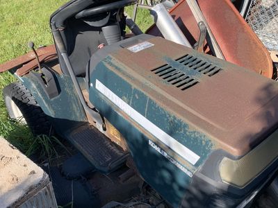 Garden tractor craftsman