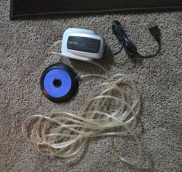Top Fin Air Pump.