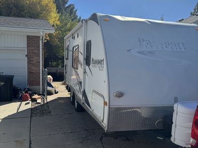 2009 23’Keystone Ultralight