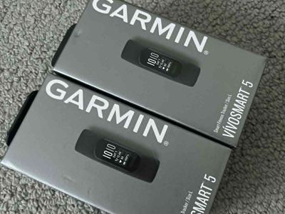 2 Brand New Garmin Vivosmart 5 Watches