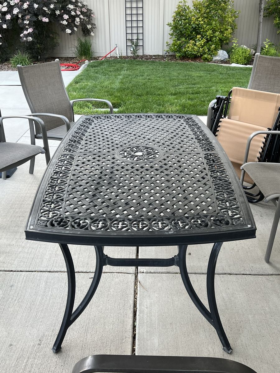 Rectangle Aluminum Patio Outdoor Dining Table