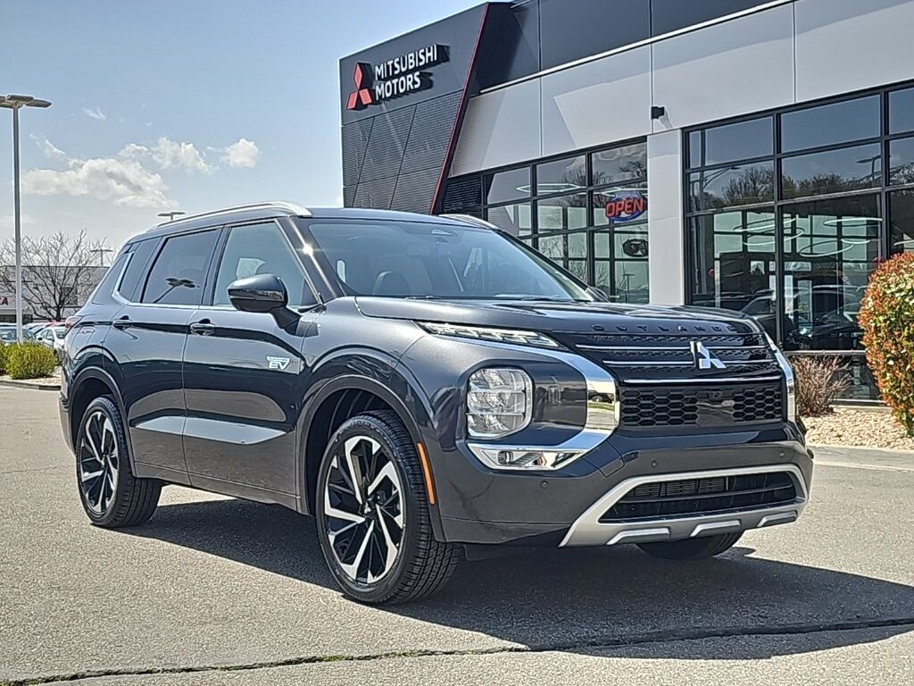 2025 Mitsubishi Outlander SEL