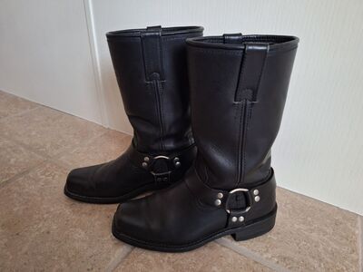 Men’s Leather Motorcycle Boots