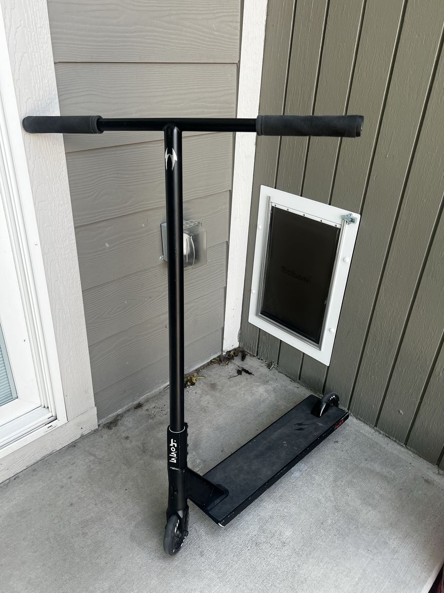 Havoc Hoss scooter, 5.75 inch wide