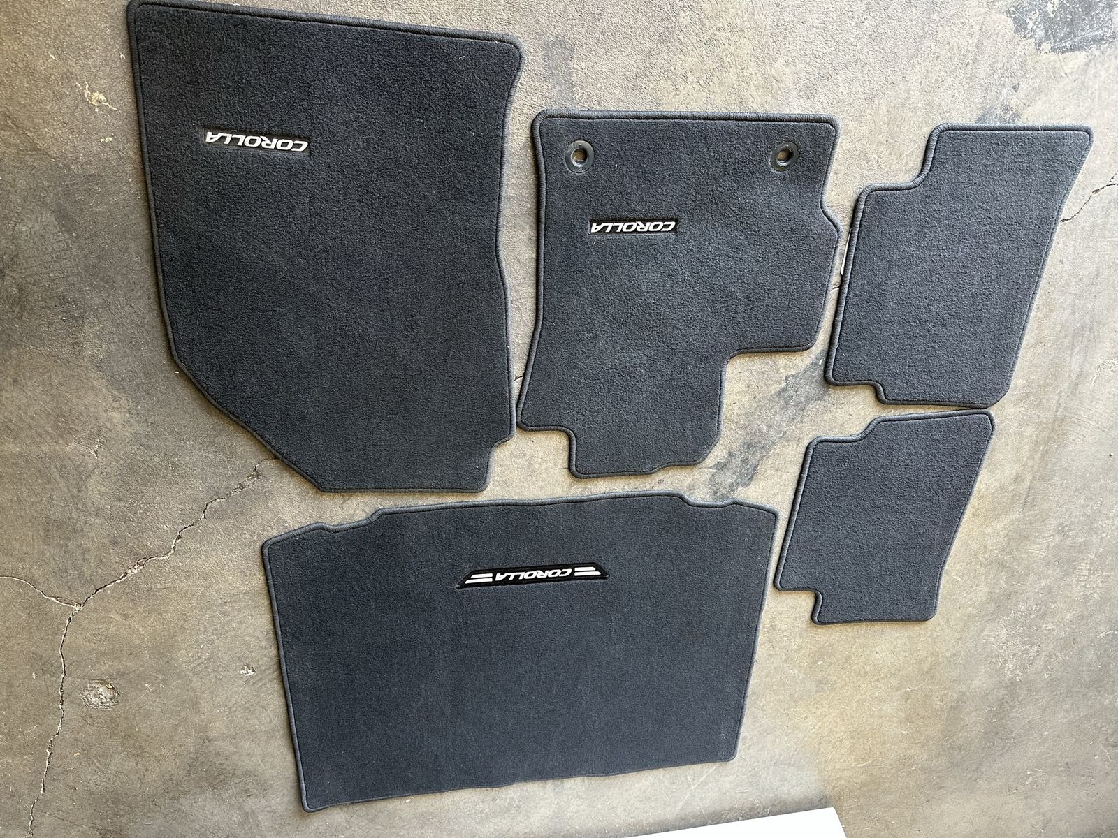 2019-2025 Toyota Corolla Floor Mat Set