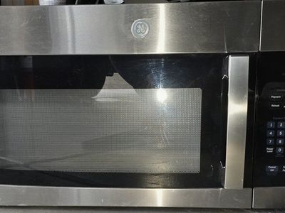 GE Stainless Steel Over-the-Range Microwave – JVM3162RJ5SS w/ Mounting Bracket (Lightly Used)