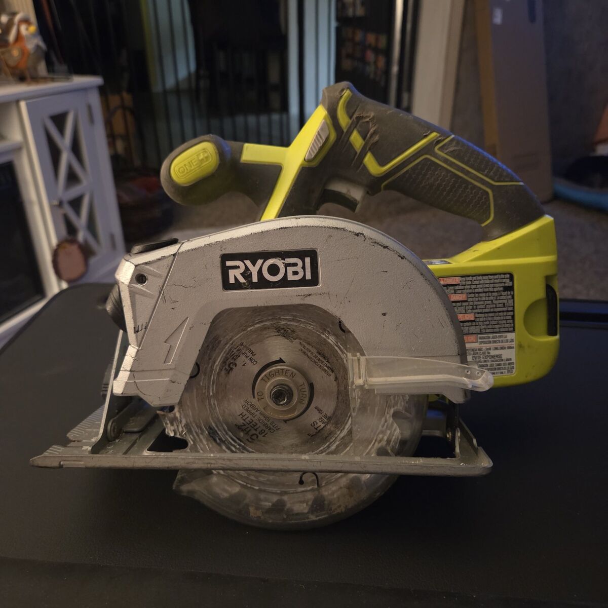 Ryobi 18v 5 1/2 in Circular saw. Used. Tool Only