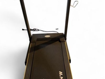 Maxkare folding treadmill