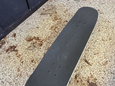 3 Skateboards / Longboards – Longboard, Skateboard & Penny Board