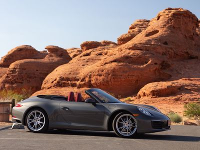 2019 Porsche 911 Carrera 4