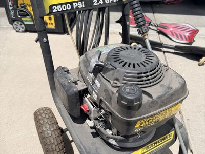 Karcher 2500 PSI Pressure Washer with Honda 5.5 HP Engine, 2.4 GPM, Hoses & Tips Included