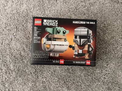 LEGO BrickHeadz Star Wars The Mandalorian & The Child (Baby Yoda) Set 75317, 295 Pcs, Ages 10+