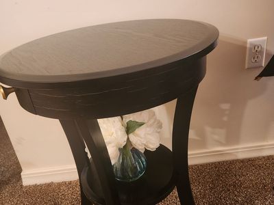 End table