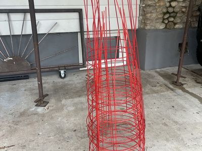Tomato or pepper cages