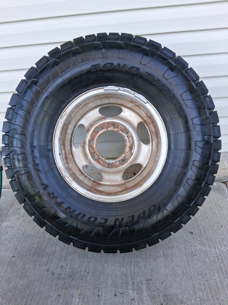 295/75R16 E rated