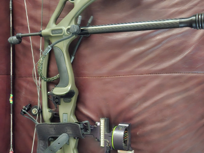 Hoyt RX7 trade