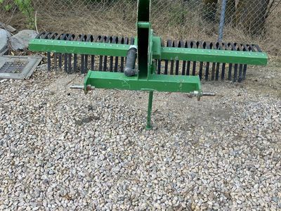 Frontier Landscape Rake - 3-Point Hitch Tractor Implement (John Deere)