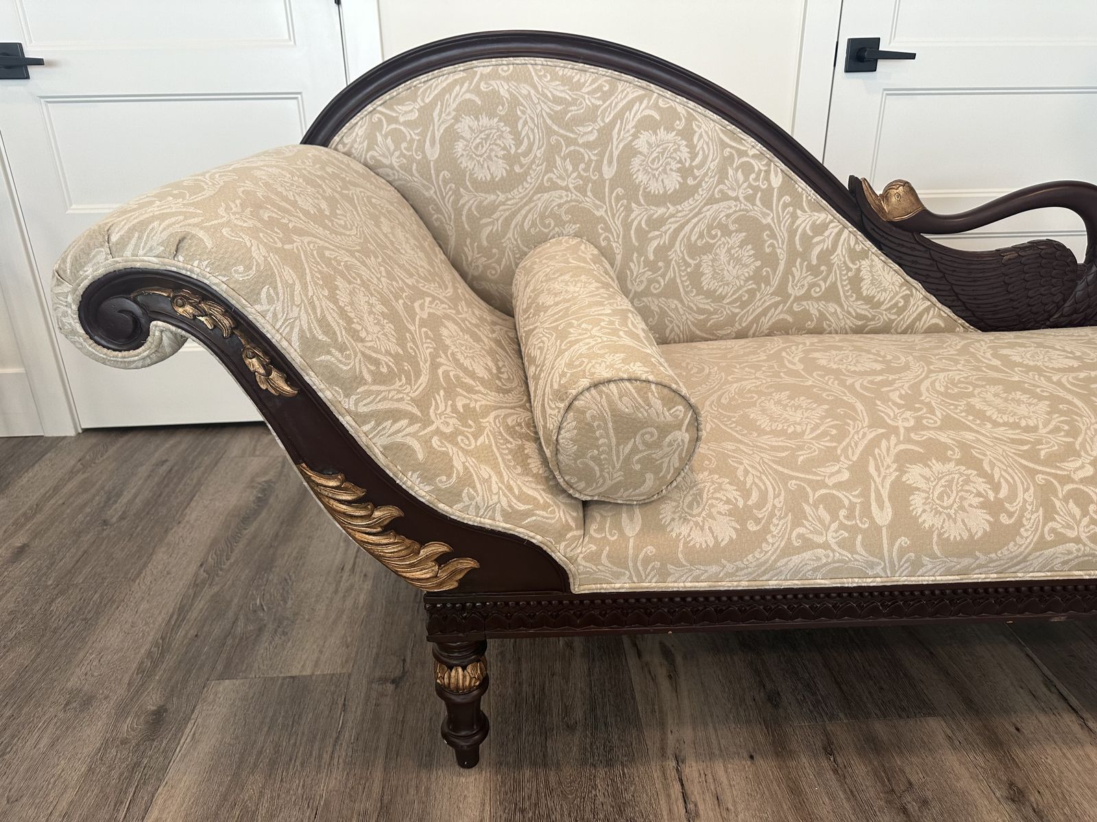 Chaise Lounge w/ Carved Swan Arms – Priced to Sell