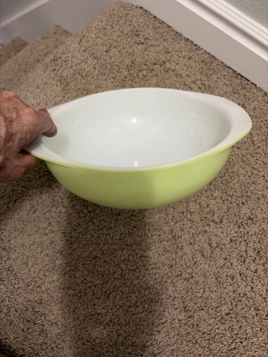 Vintage Pyrex Cinderella Mixing Bowl Spring Blossom Green Yellow 444 4 Qt Large