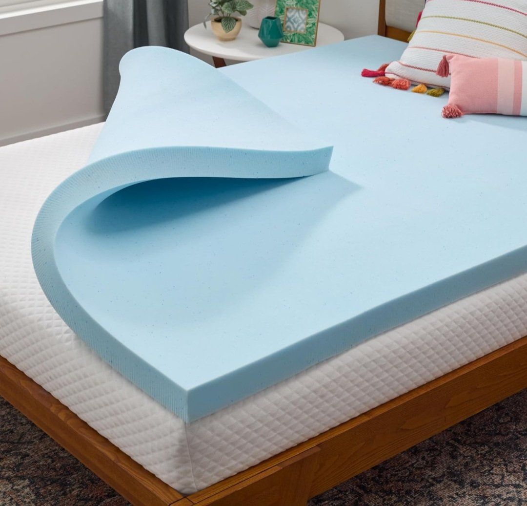 Queen Memory Foam Mattress Topper