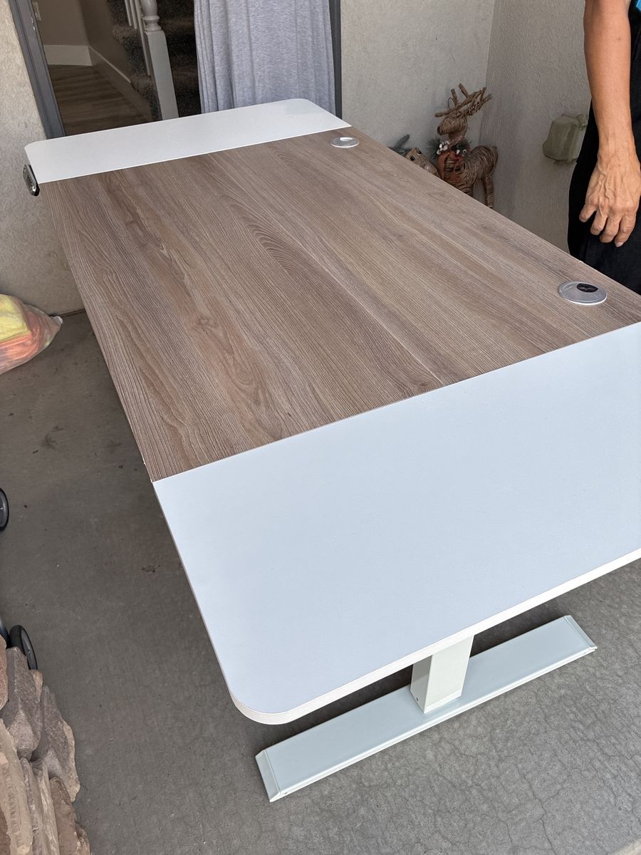 Modern Sit-Stand Desk - White & Wood Grain Top - Adjustable Height Standing Desk
