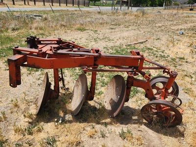 Vintage Orange 3.3 Disc Plow - Heavy-Duty Tillage Farm Equipment