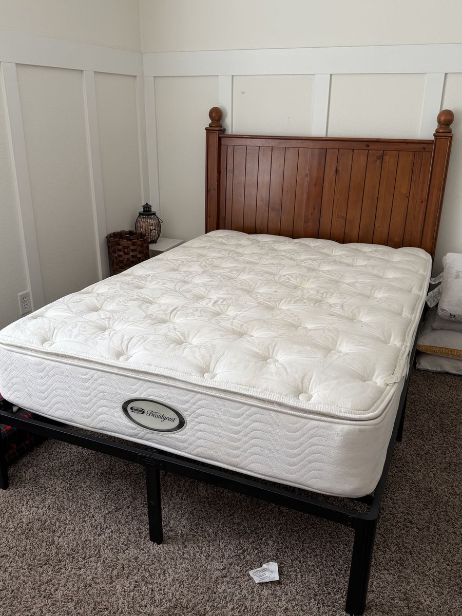 Full size mattress with frame and headboard