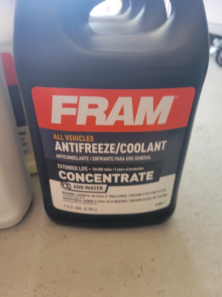 FRAM All Vehicles Antifreeze/Coolant Concentrate - 1 Gallon, Extended Life