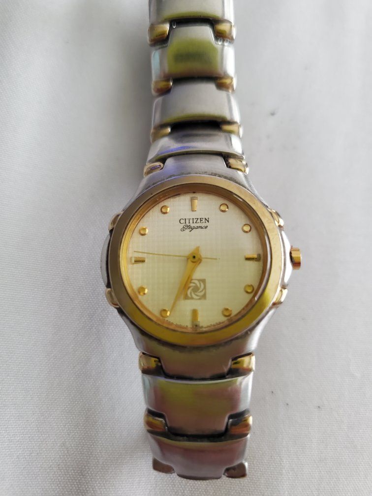 Citizen Elegance Women's Two-Tone Quartz Watch Gold Dial - Small Wrist