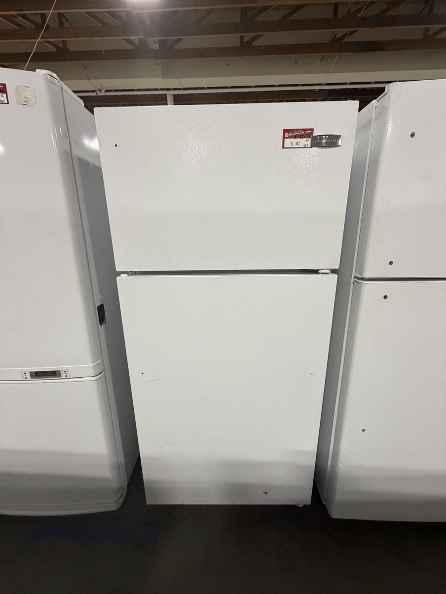 Good Frigidaire White Top Freezer Refrigerator - Used