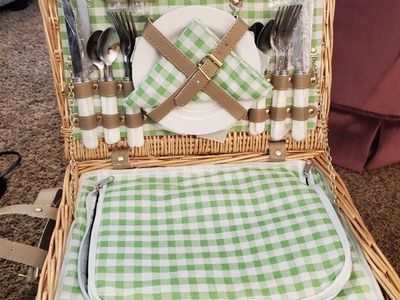 4 Person Woven Wicker Picnic Basket Set with Insulated Cooler Green Gingham