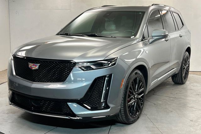 2025 Cadillac XT6 Sport