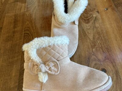 Girls boots Sugar Brand Size 4 Pink