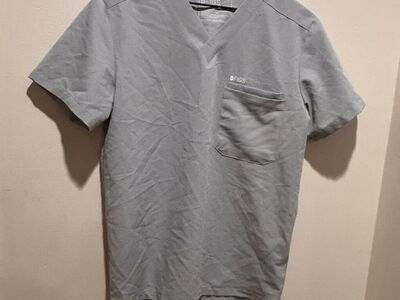 Figs Technical Collection Grey Scrubs Shirt Men XS