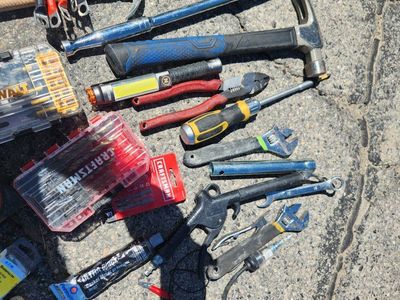 automotive tools,screws,fuses,and much more