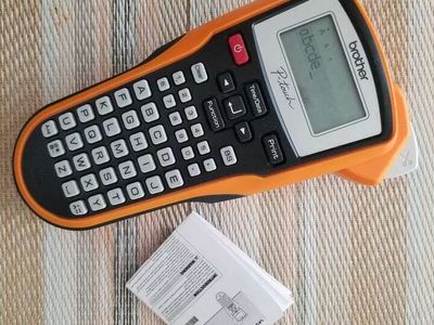 Brother P-Touch PT-6100 Portable Label Maker with QWERTY Keyboard