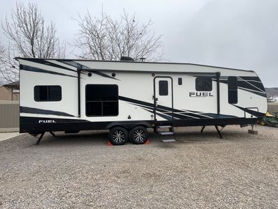 2019 Fuel by Heartland F-287 36ft Bumper Pull Toy Hauler - 16ft Garage, Sleeps 7-8, Generator, New Tires