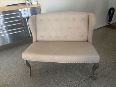 Elegant Tufted Upholstered Settee Loveseat Bench - Beige Linen Look, Nailhead Trim