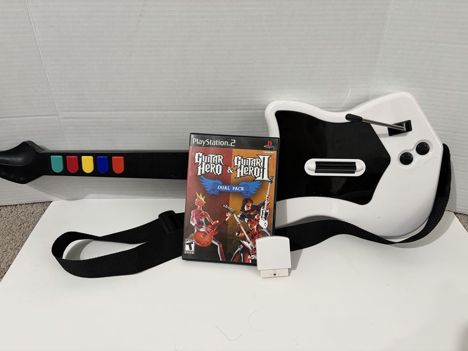 Wireless Guitar hero PS2 bundle
