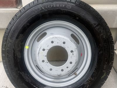 LT245/75R17 Tire Mounted on a dually wheel- Used great Condition
