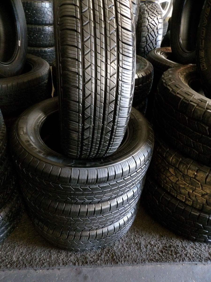 215/65R17 MILESTAR MS932 SPORT SET OF USED TIRES