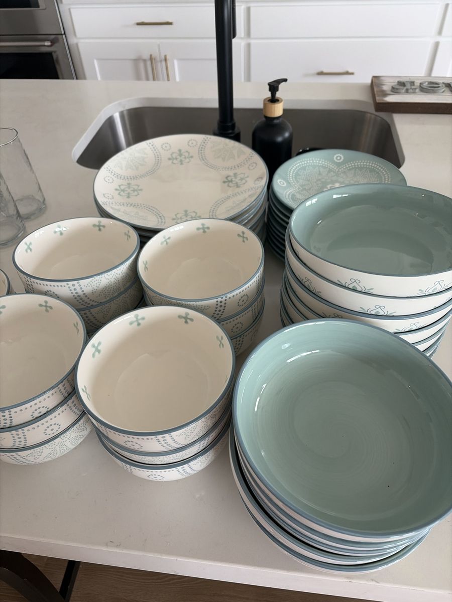 Ceramic Dinnerware Set - Plates & Bowls with Light Blue & Teal Pattern