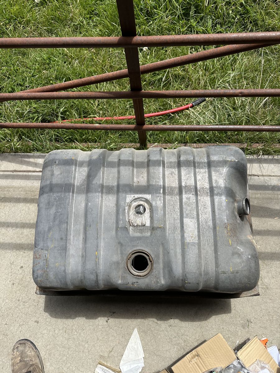Ford Bronco Fuel Tank