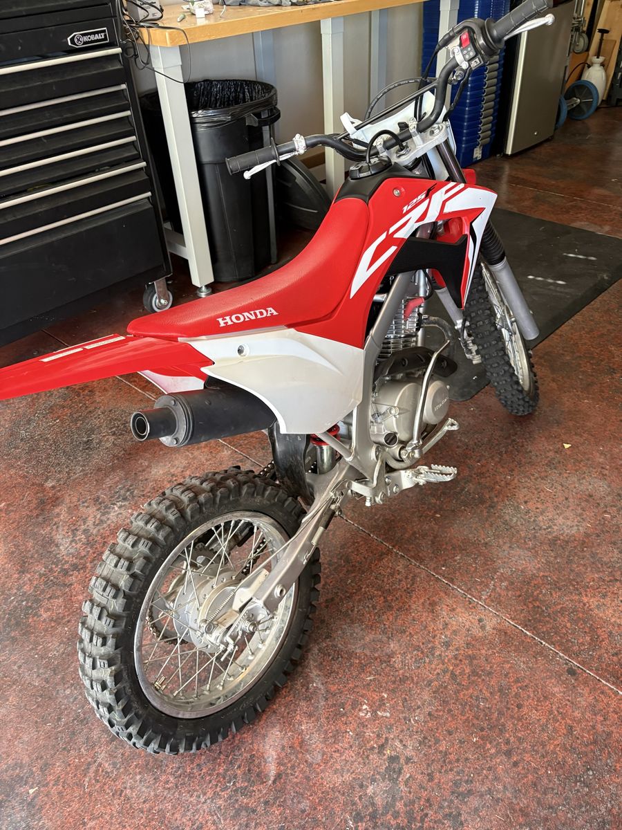Honda 125F Dirt Bike