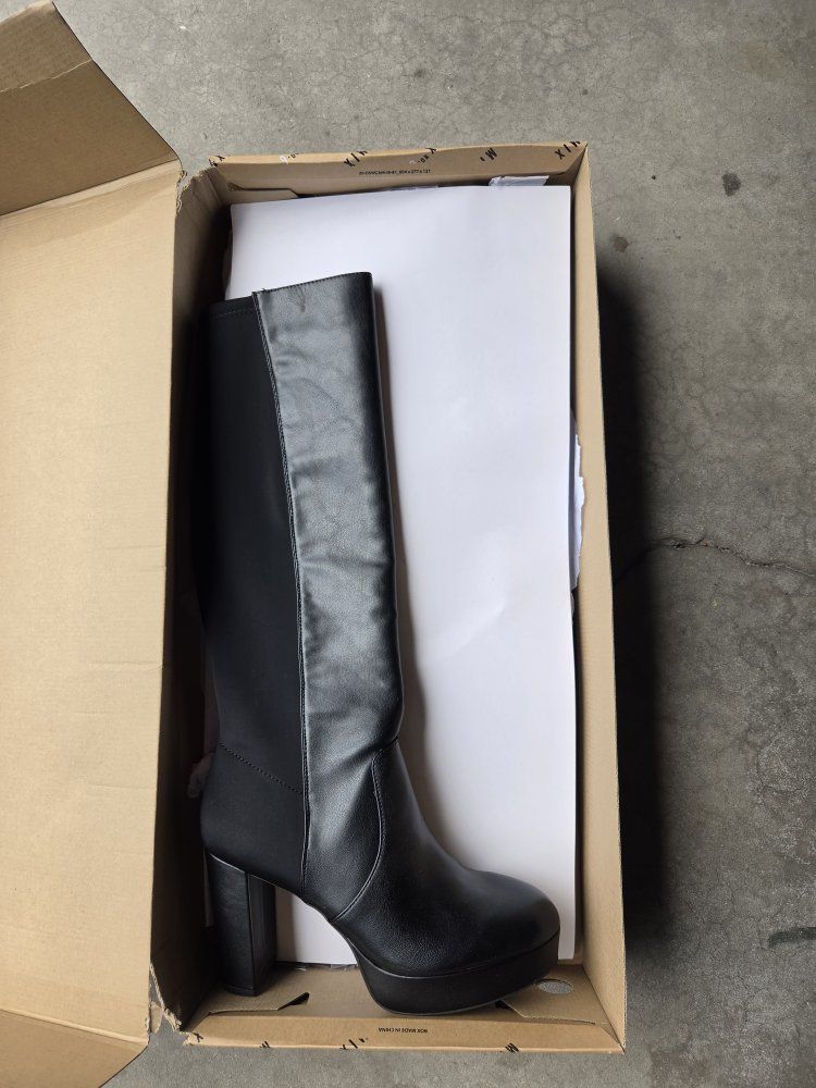 Mix No. 6 Women's Zenah Black Knee-High Block Heel Platform Boots Size 8.5M