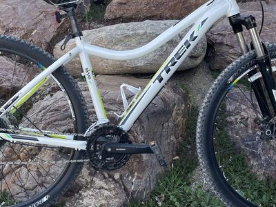 TREK Skye SL Mountain Bike