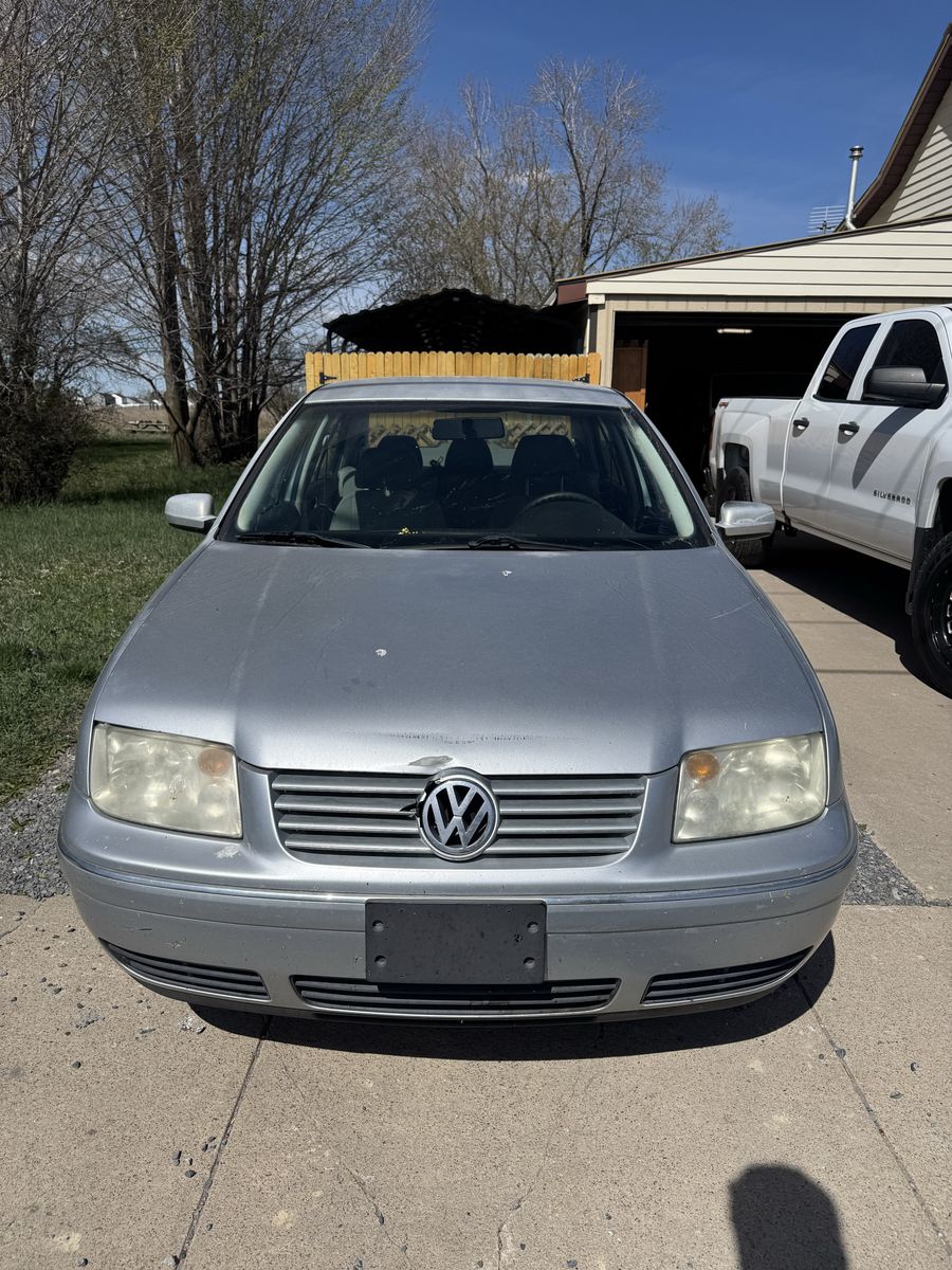 2005 VOLKSWAGEN JETTA
