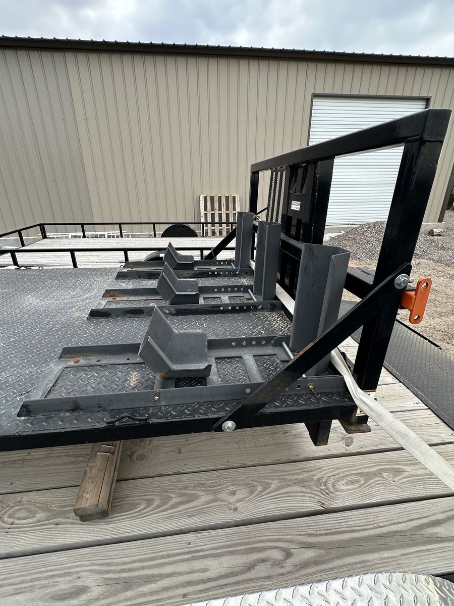 Main image 3