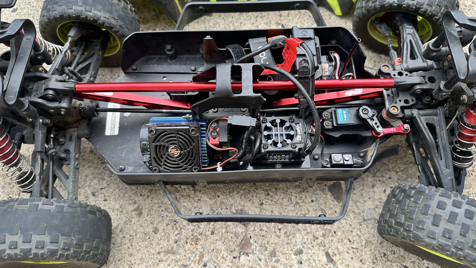 Main image 4
