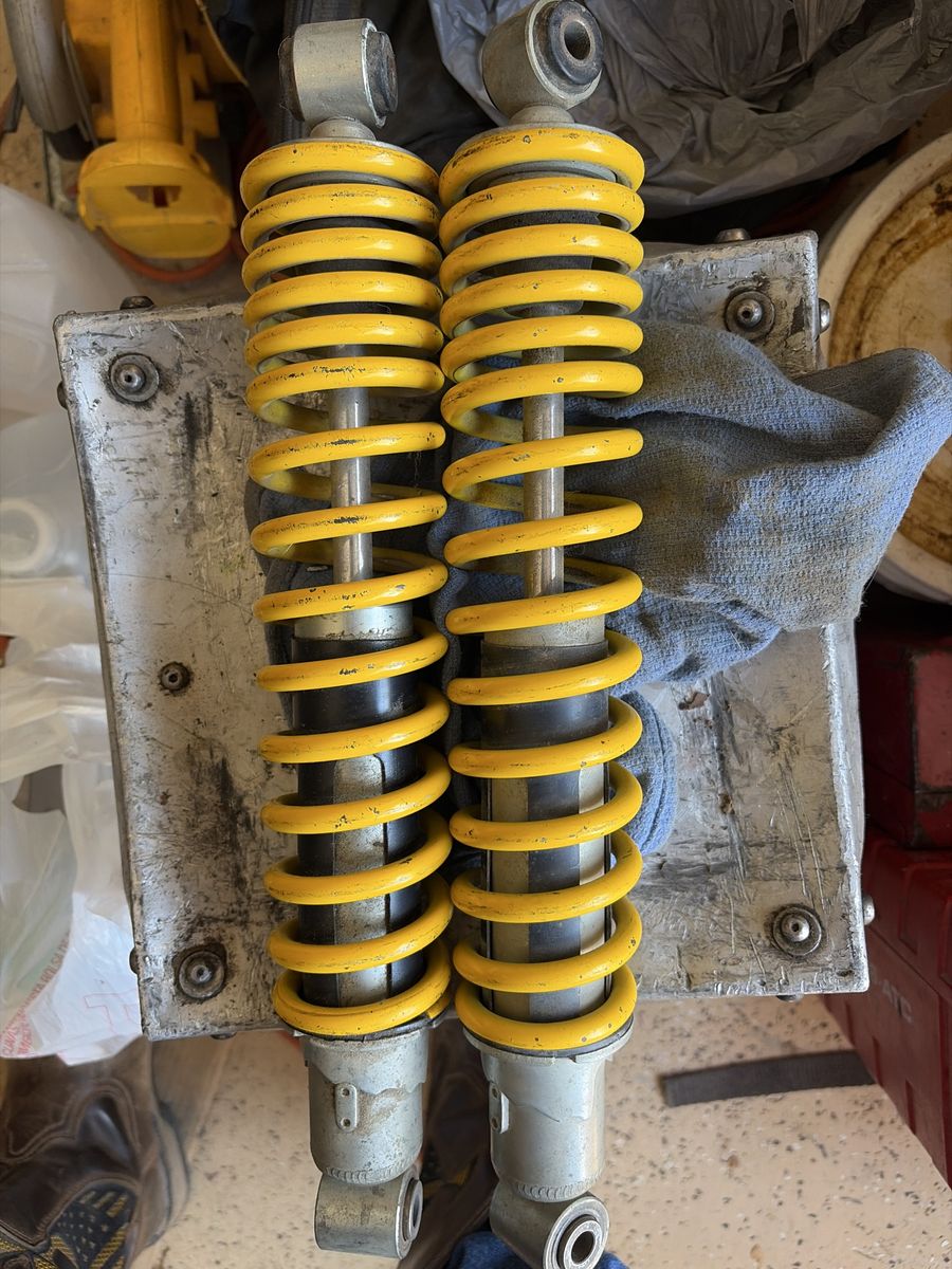 Stock 01 Banshee Shocks